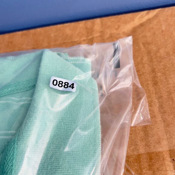 Sonoma Pullover Shirt Woman's Medium 6 Metal Snap Buttons Henley Light Green - Picture 11 of 11